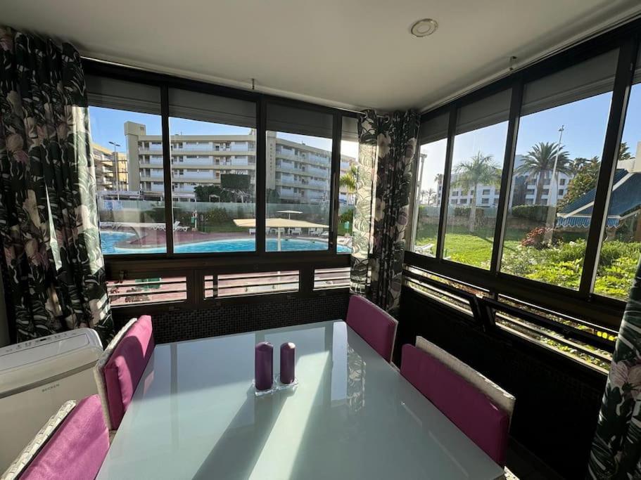 Appartamento Iguazu Poolview Near Yumbo Playa del Inglés Esterno foto
